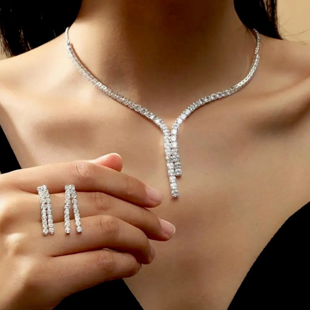 🌟 Set Elegant Rhinestones Necklace Earrings - Picture 3 of 4